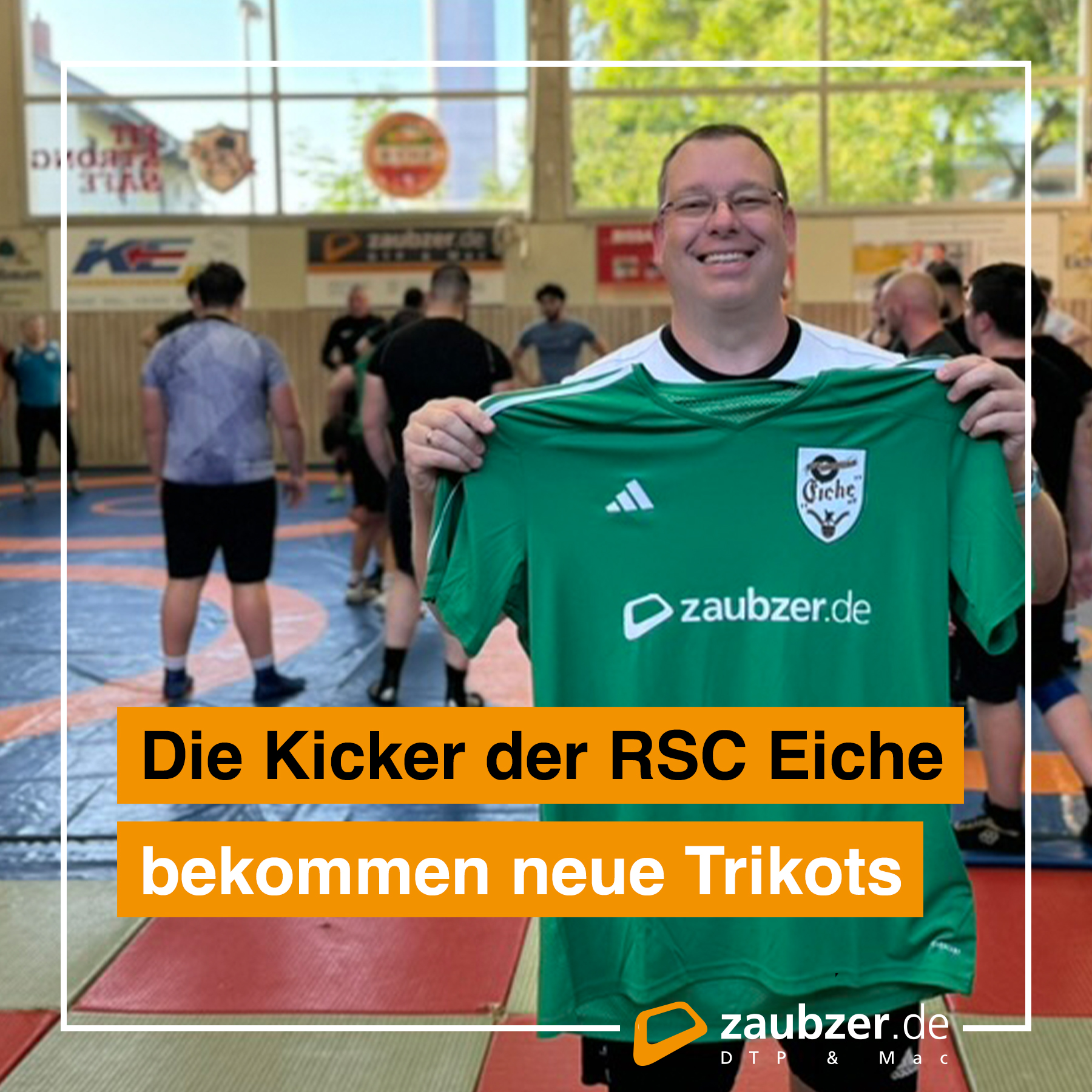 Christian Zaubzer stellt die neuen Trikots der RSC Eiche Freizeitkicker vor - zaubzer.de